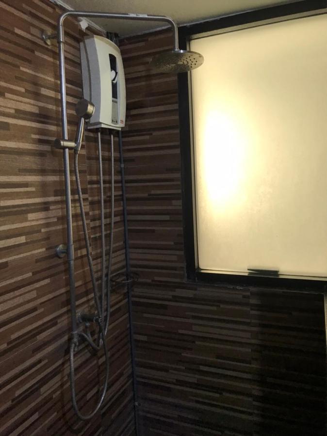 Rod Fai Fah Apartment Bangkok Ngoại thất bức ảnh