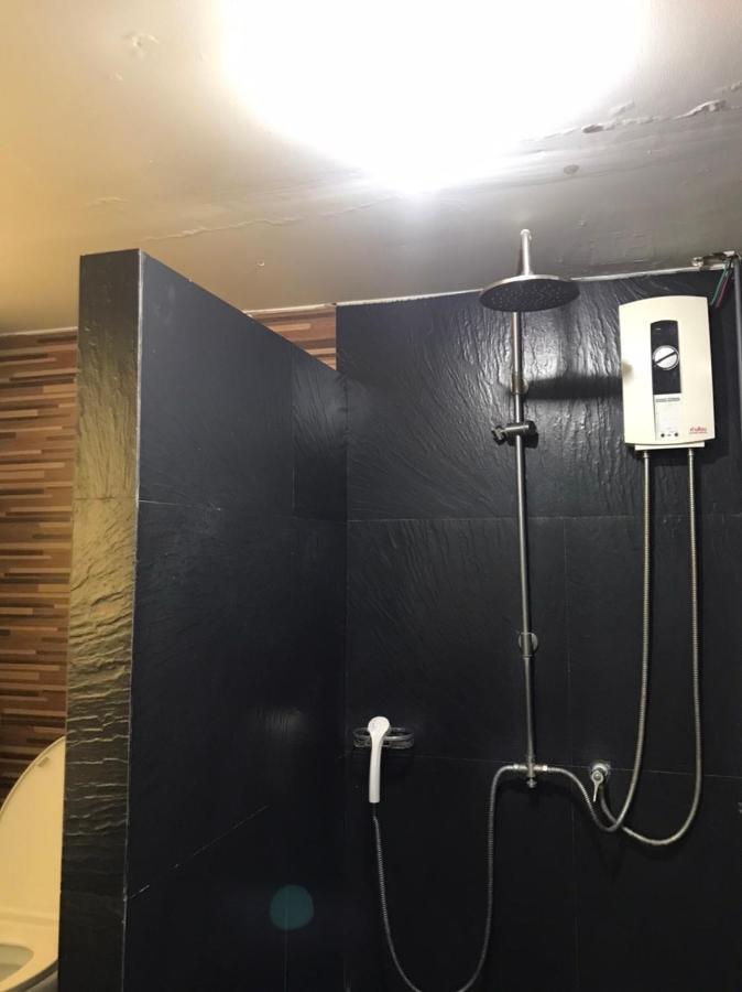 Rod Fai Fah Apartment Bangkok Ngoại thất bức ảnh